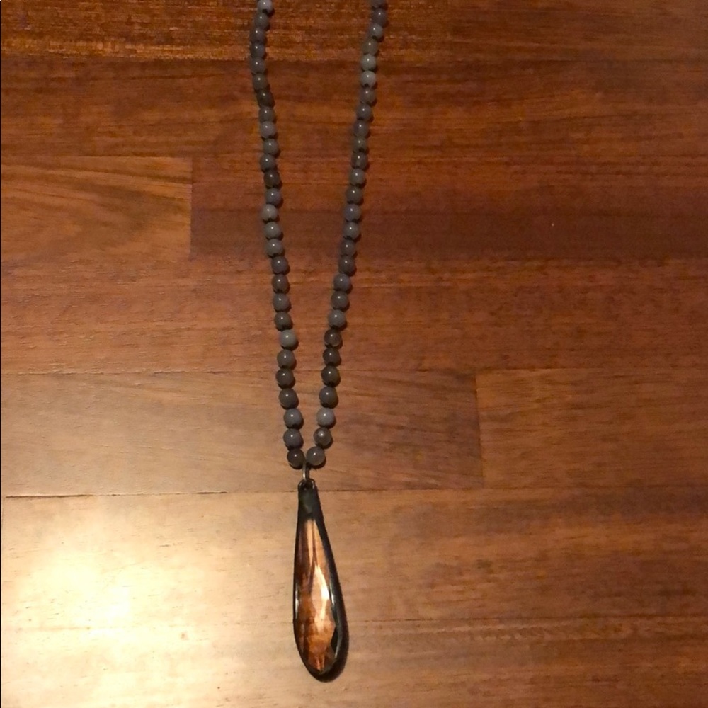 Crystal necklace with beads NWOT